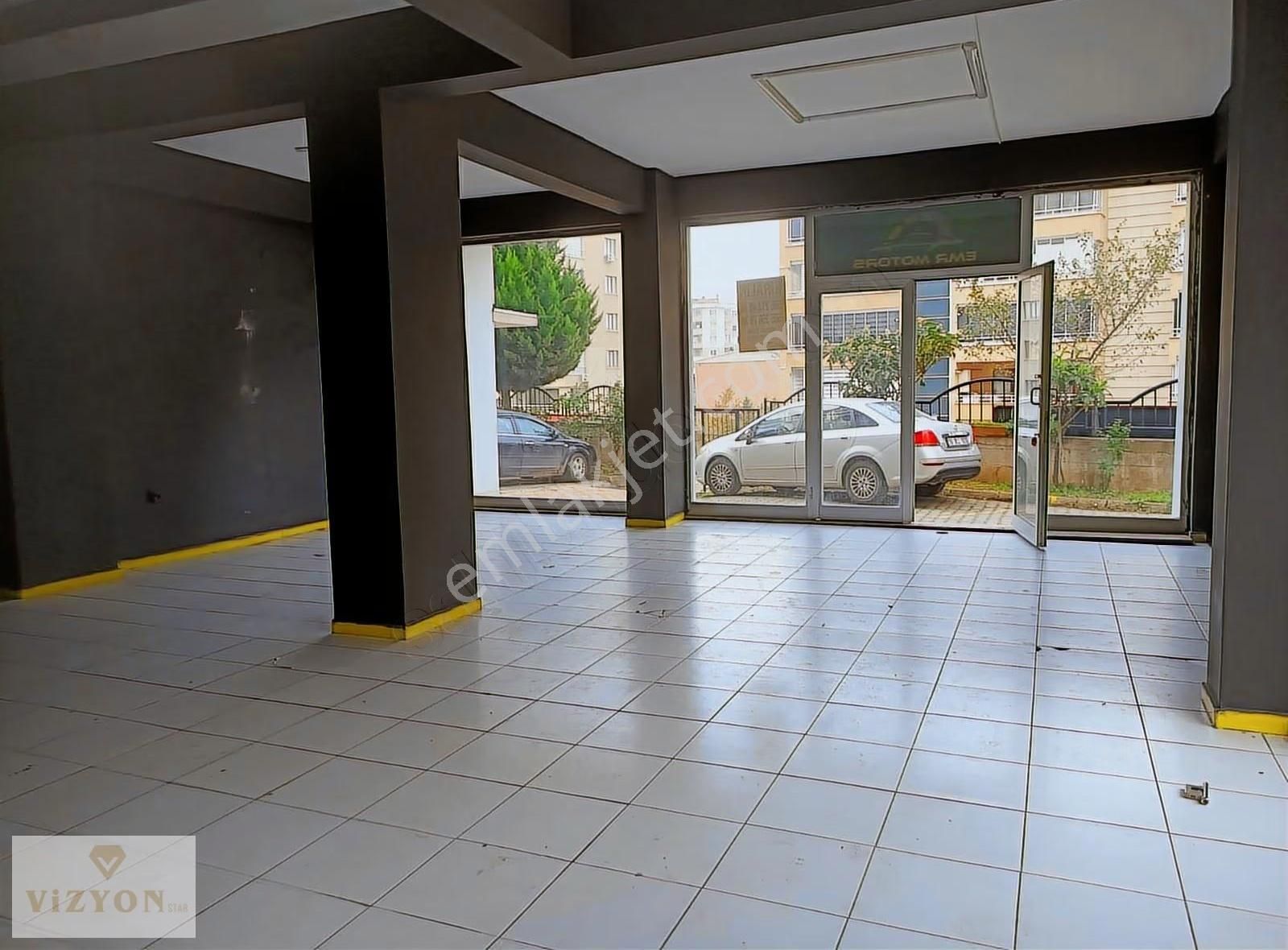 75.yıl Mahallesinde Kiralık 110 M2 Köşe Dükkan - Görsel 5