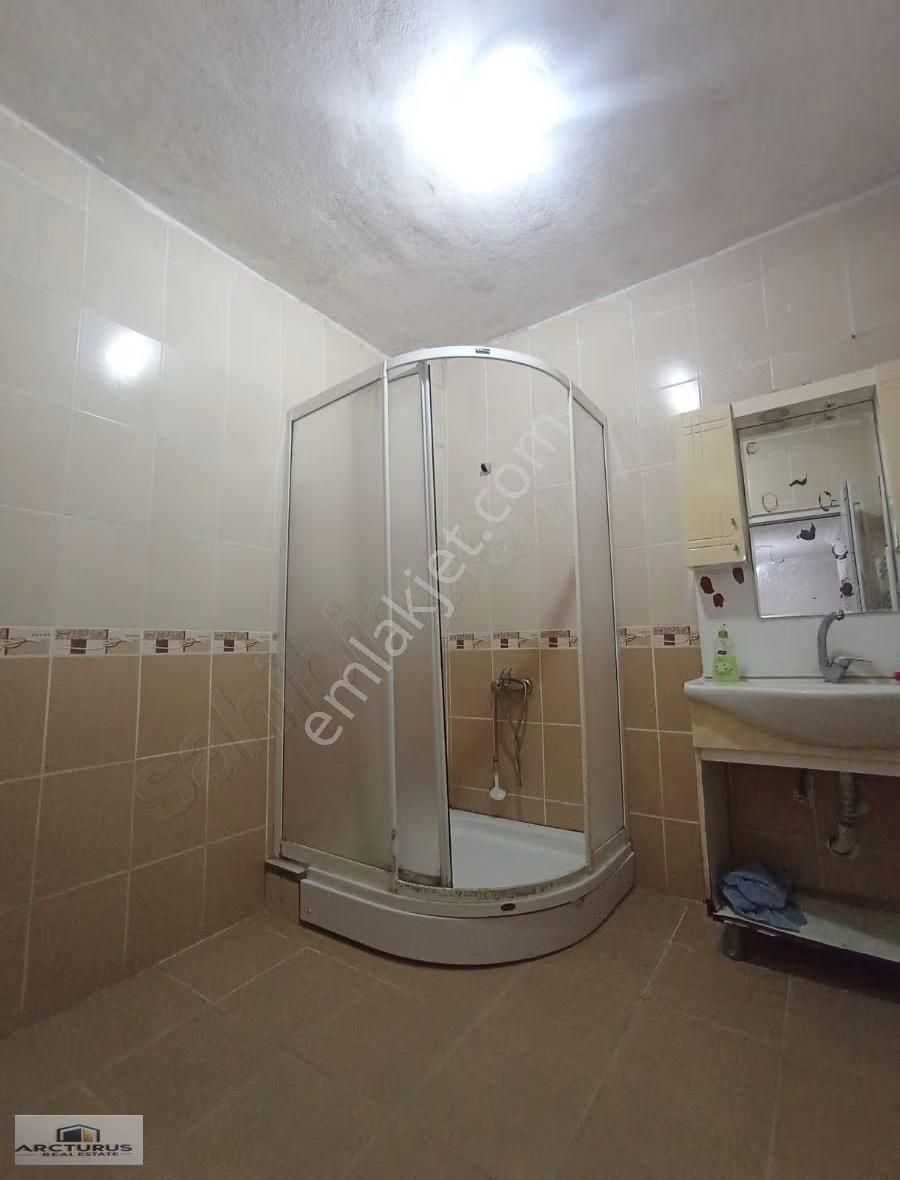 Esenyurt İstiklal Mahalesin.de Acil Satılık 2+1 Bahçli Bahçe Kat - Görsel 9