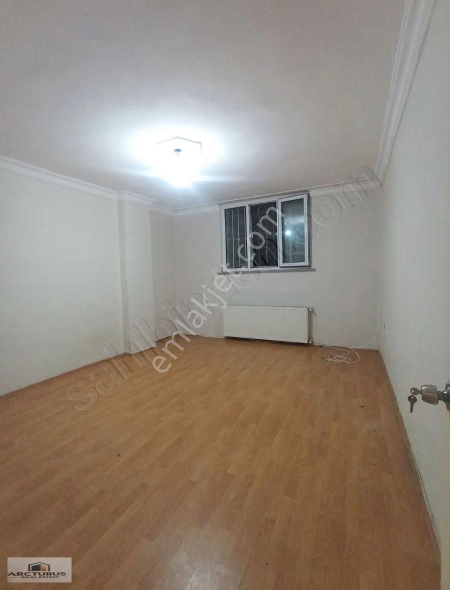 Esenyurt İstiklal Mahalesin.de Acil Satılık 2+1 Bahçli Bahçe Kat - Görsel 5