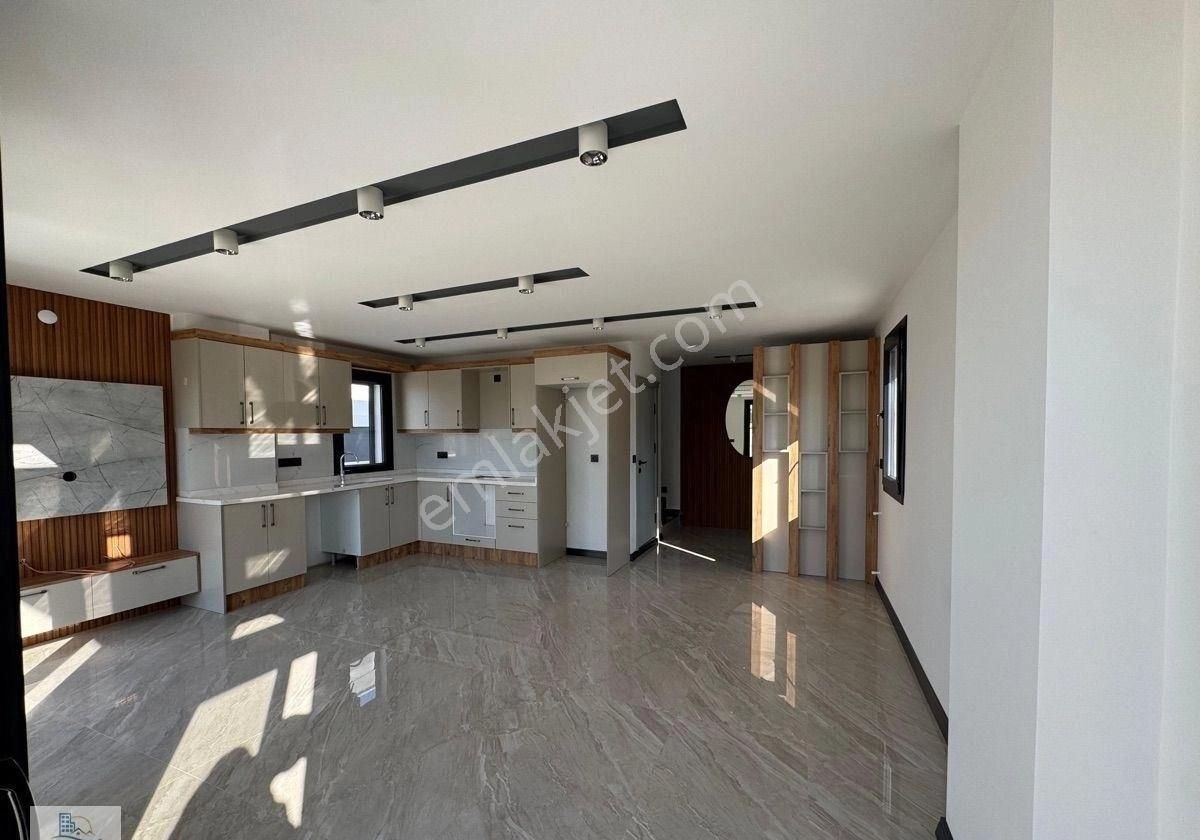 Hisar Mahallesinde Satılık Müstakil Girişli Ve Bahçeli 2+1 Villa - Görsel 20