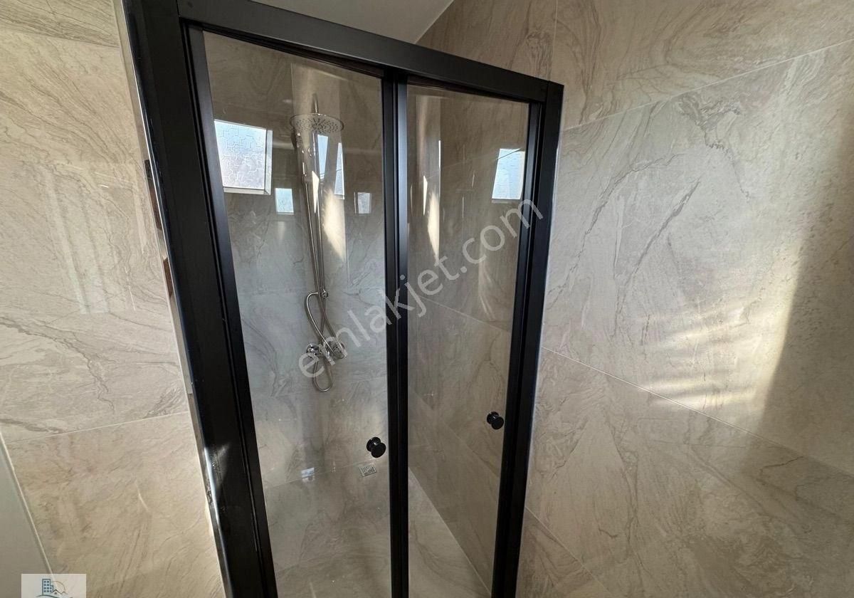 Hisar Mahallesinde Satılık Müstakil Girişli Ve Bahçeli 2+1 Villa - Görsel 23