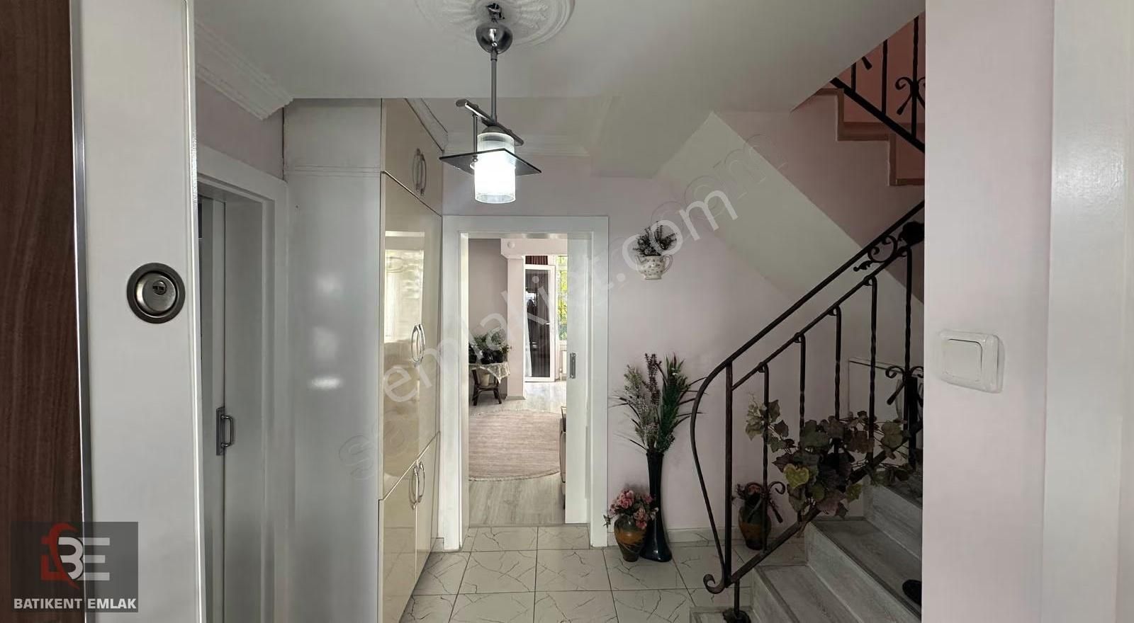 Batıkent Emlak'tan İlkyerleşim Mah 3+1 İç Köşe Full Yapılı - Görsel 8