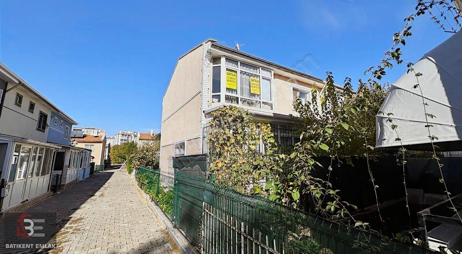 Batıkent Emlak'tan İlkyerleşim Mah 3+1 İç Köşe Full Yapılı