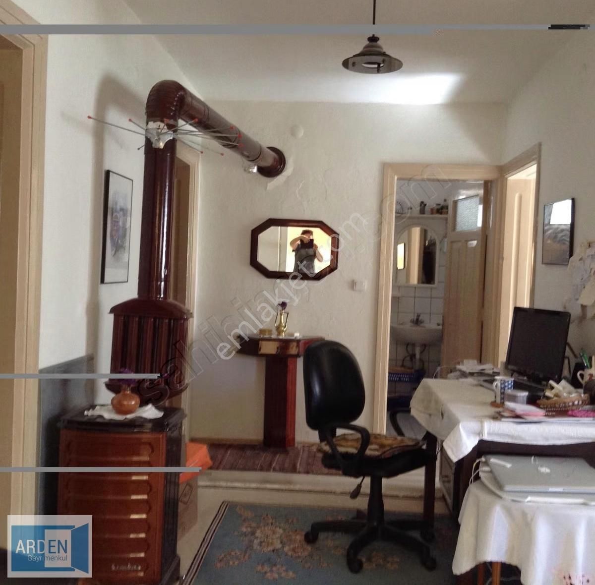 Sığacık Mahallesinde Kale İçinde 4+1 - Görsel 12