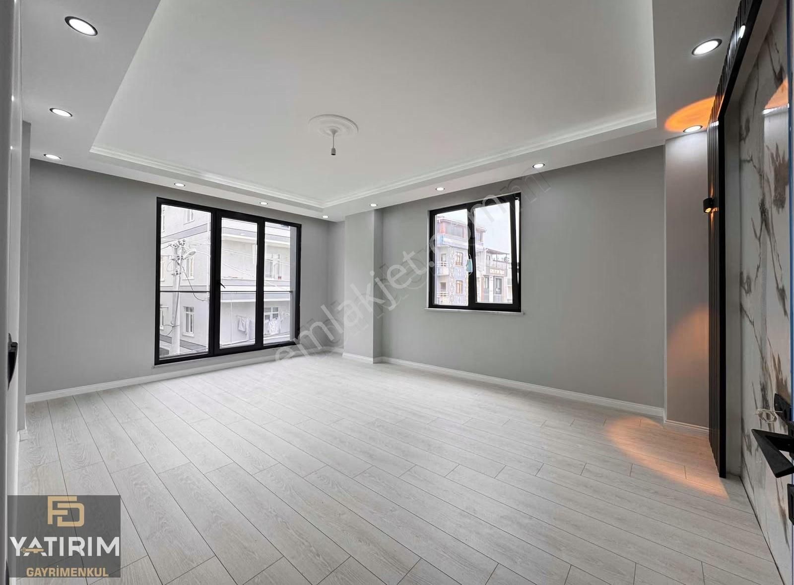 Bağlarbaşı Merkez'de Asansörlü K.otoparklı Ara Kat Daire - Görsel 12