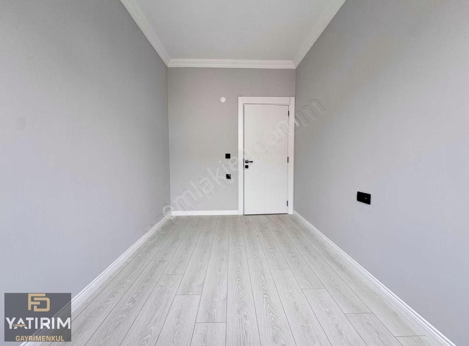 Bağlarbaşı Merkez'de Asansörlü K.otoparklı Ara Kat Daire - Görsel 6