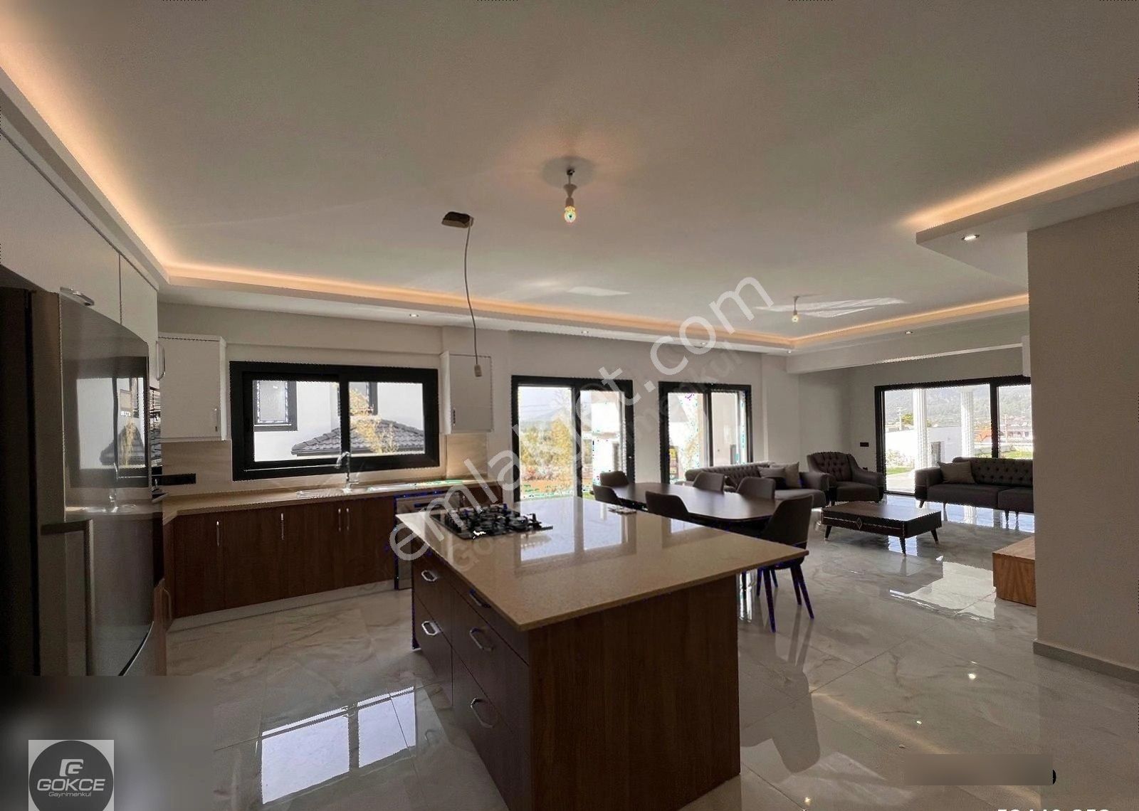 Fethiye Üzümlü'de 1.097 M² Arsa Üzerinde Tek Katlı Lüks Villa - Görsel 9