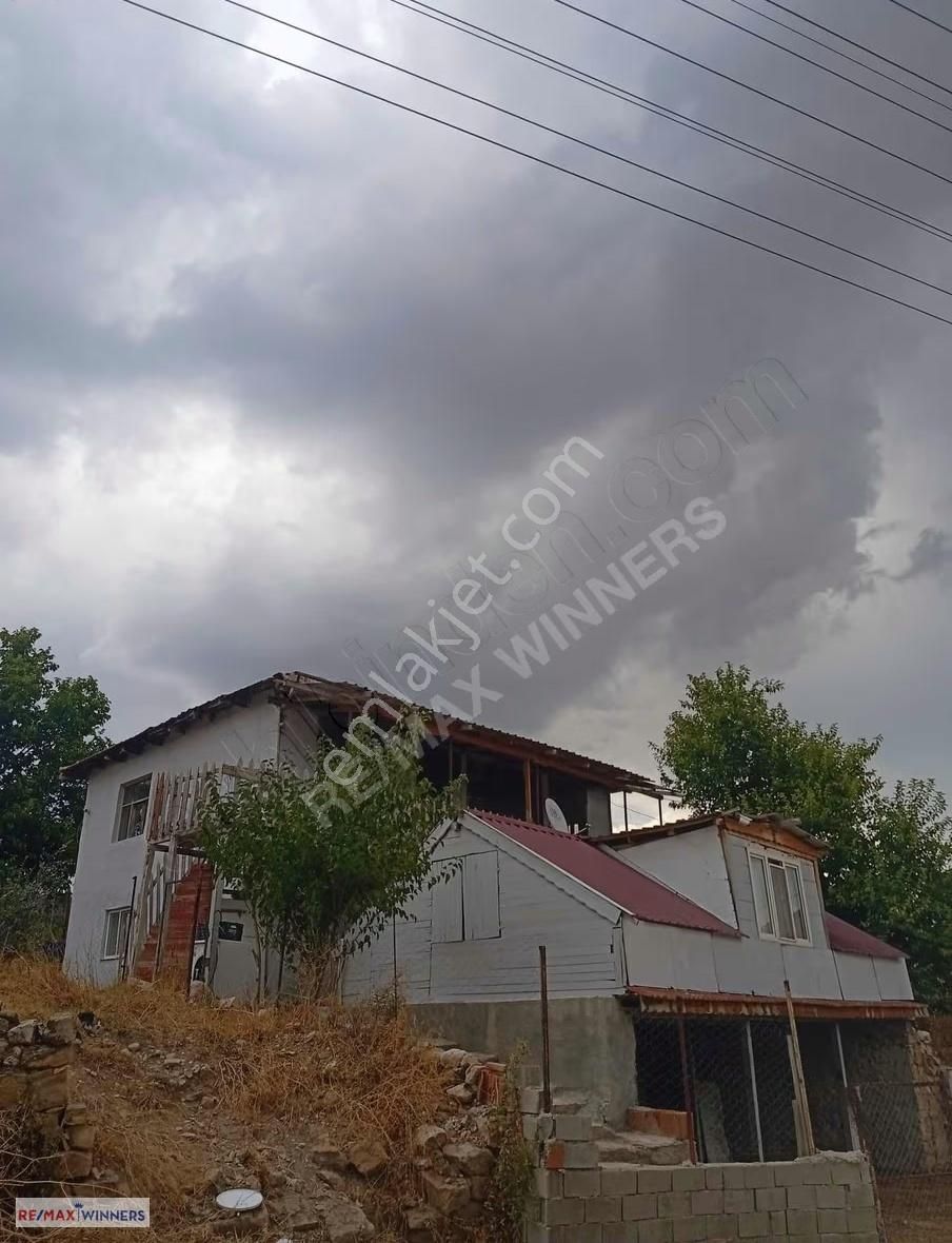 Korkuteli Yelten Köy İçinde 301 M2 Arsa İçinde Müstakil Ev - Görsel 12