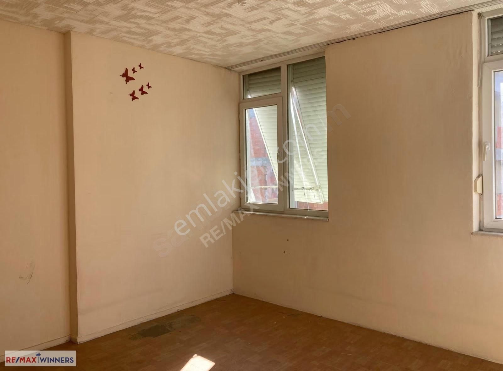 Gençlik Mahallesinde 3+1 Kiralık Daire - Görsel 14