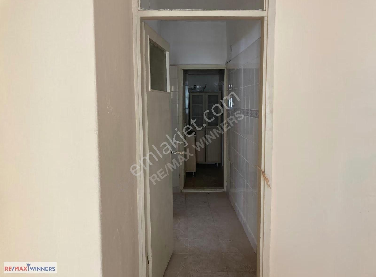 Gençlik Mahallesinde 3+1 Kiralık Daire - Görsel 7