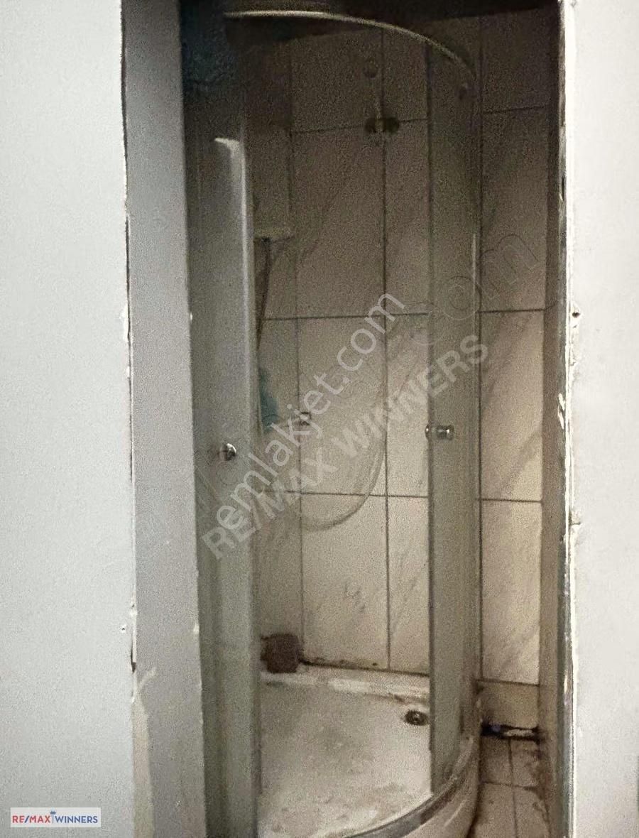 7/24 Ruhsatlı Kepez Tramvay Durağı Karşısı Tekel Bayii - Görsel 31