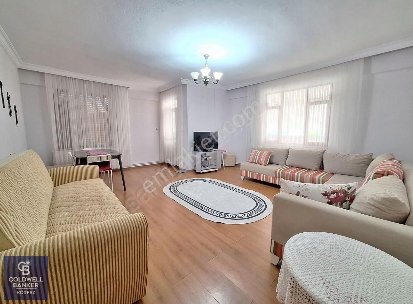 Akçay Full Esyalı Kiralık 3+1 / 135m² - Görsel 3