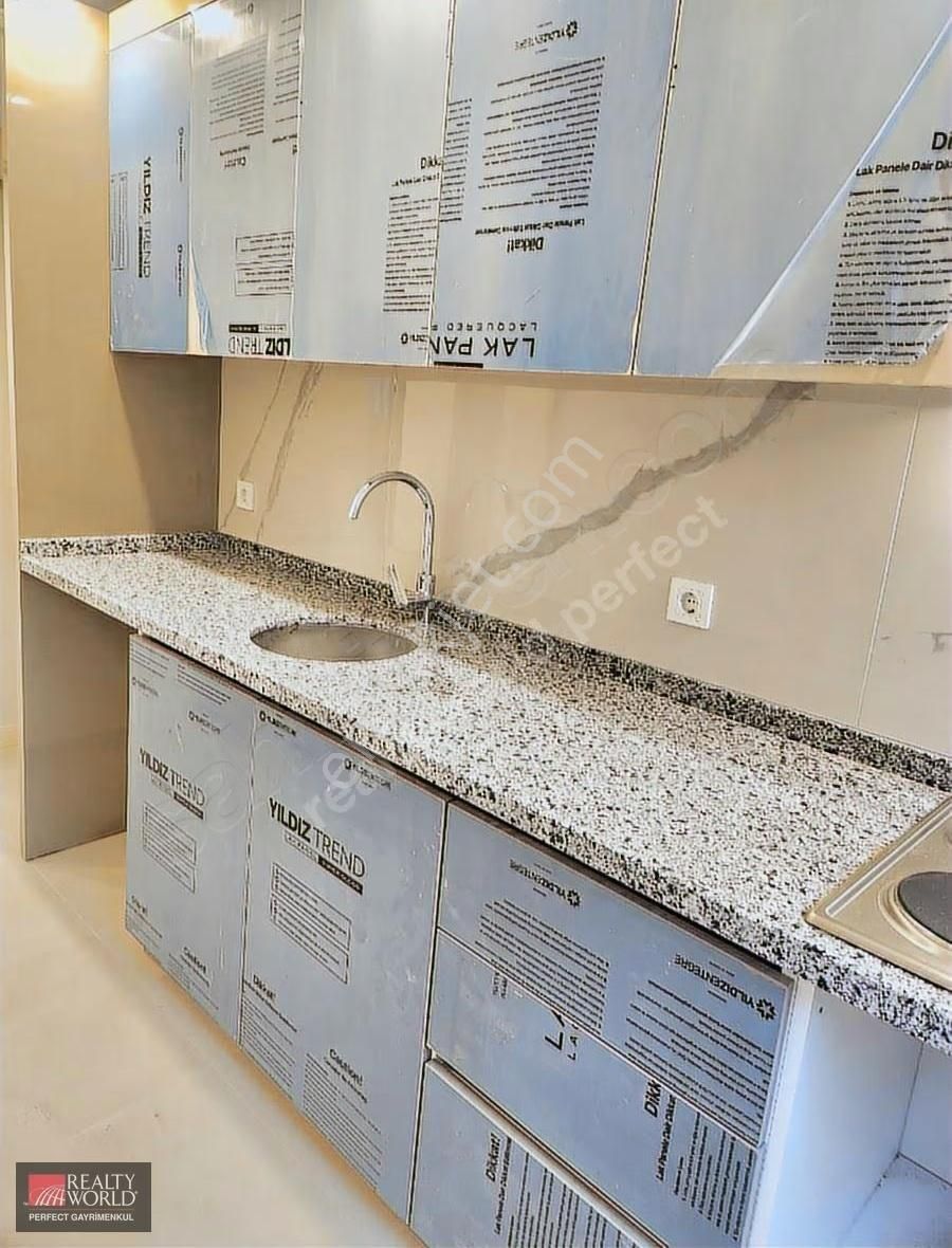 Üsküdar'da,2+1,nev Çarşı Avm Yanı,klimalı,yeni Binada Satılık - Görsel 13