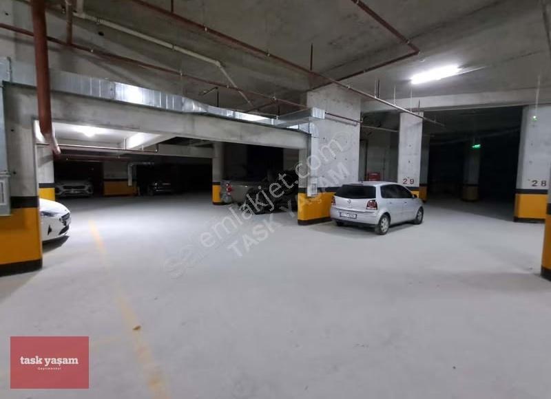 Çayırova Emek Mah. Boydan Yapıda Prestijli Satılık 3.5+1 Daire - Görsel 25