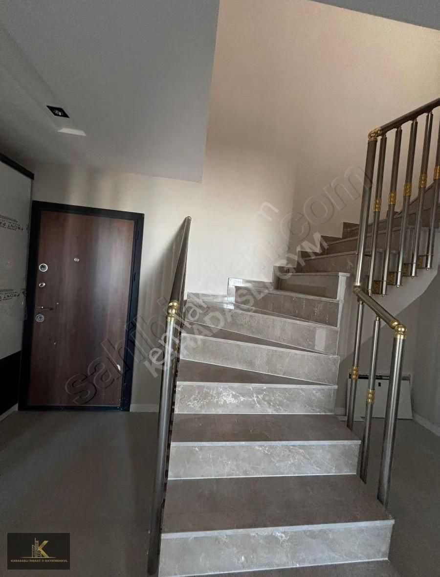 Bahçeyakada Site İçinde Havuzlu 6+2 Satılık Dubleks Daire - Görsel 7