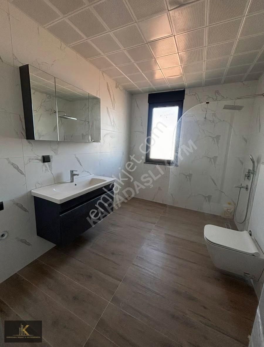 Bahçeyakada Site İçinde Havuzlu 6+2 Satılık Dubleks Daire - Görsel 5