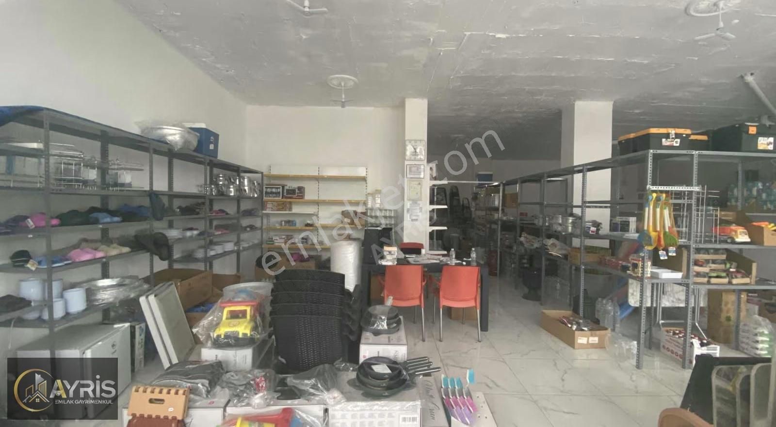 Aliağa Şakran Kiralık Geniş Dükkan