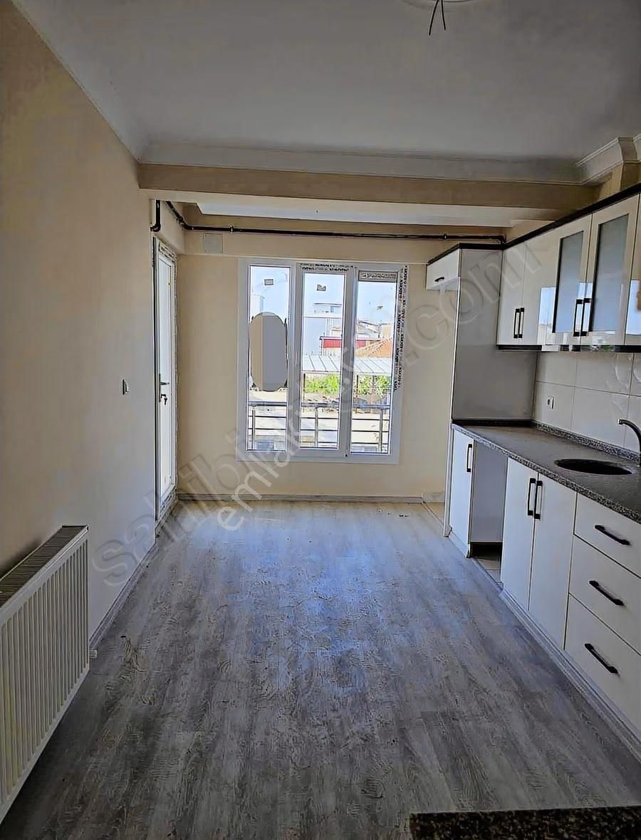 Cumhuriyet Mh 130 M2 3+1 Satılık Daire - Görsel 3