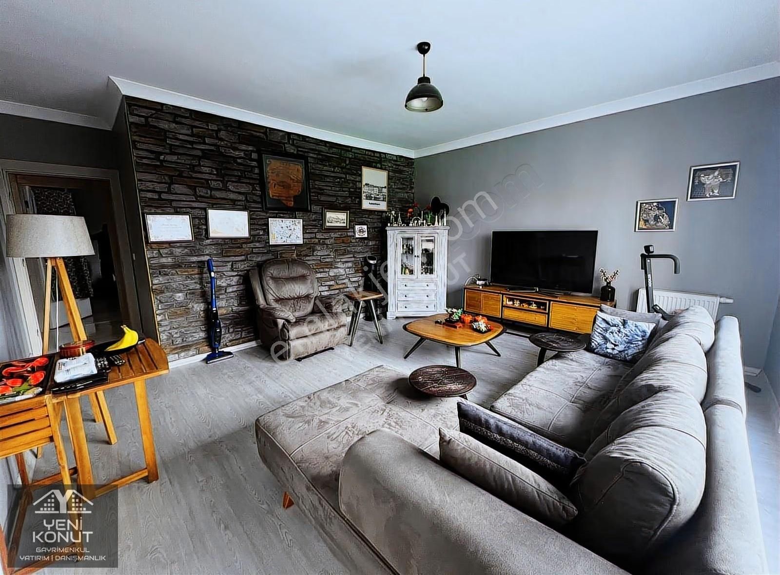 Yuvam Bahçeşehir'de Özel Dekorasyonlu Eşyalı Kapalı Mutfak 2+1!