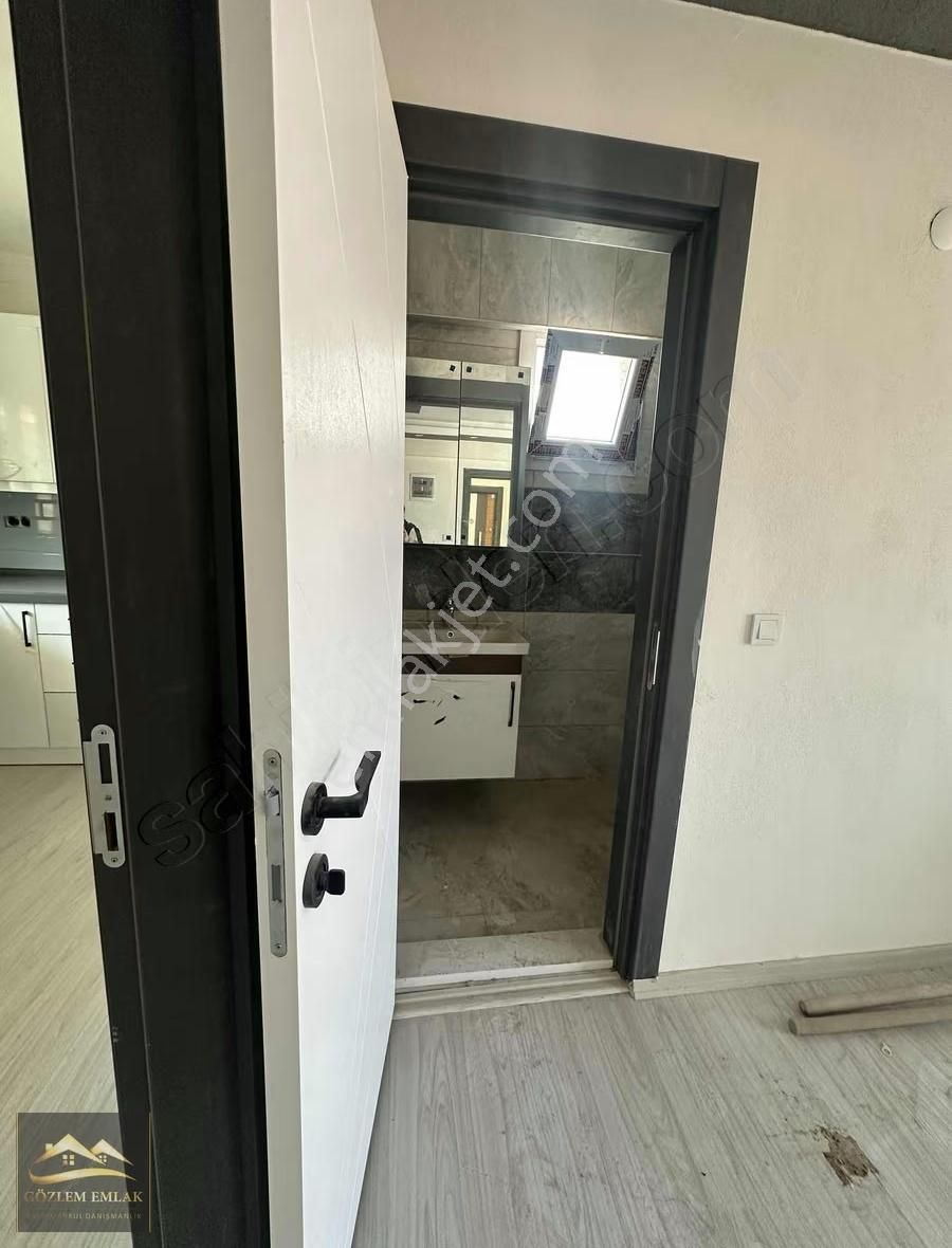 Yenibağarası Müstakil Satılık Kelepir 3+1 Bahçeli Ters Dubleks - Görsel 8