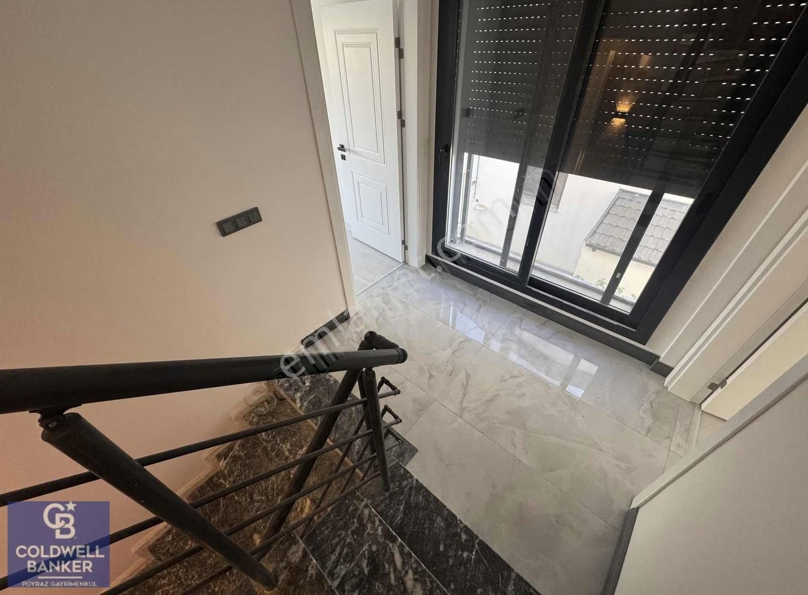 Coldwell Banker Poyraz'dan Merkezi Konum 4+1 Triplex - Görsel 2