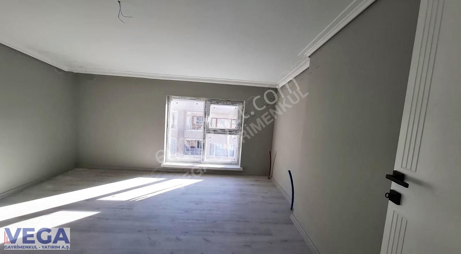 ▄vega▄şahintepe Mahallesinde Full Yapılı 5+1 Dublex Daire - Görsel 13