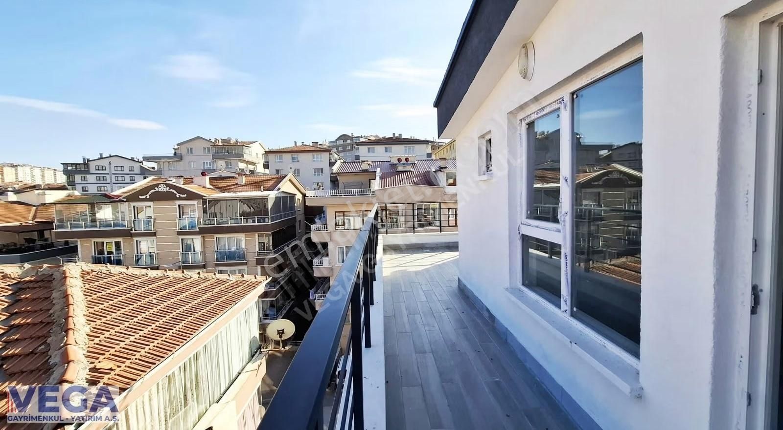 ▄vega▄şahintepe Mahallesinde Full Yapılı 5+1 Dublex Daire - Görsel 31