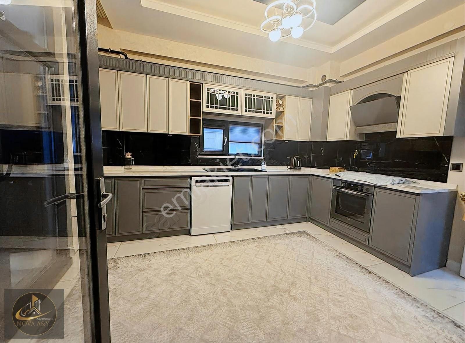 Nova A&y'den Ahmet Yesevi Cad. Satılık Lüks 3,5+1 Daire - Görsel 29