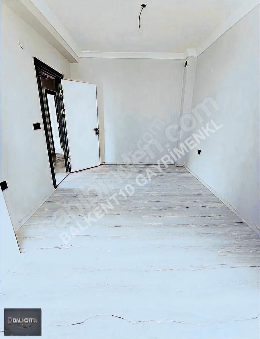 Sıfır Kiralık Cadde Üzeri Daire - Görsel 12