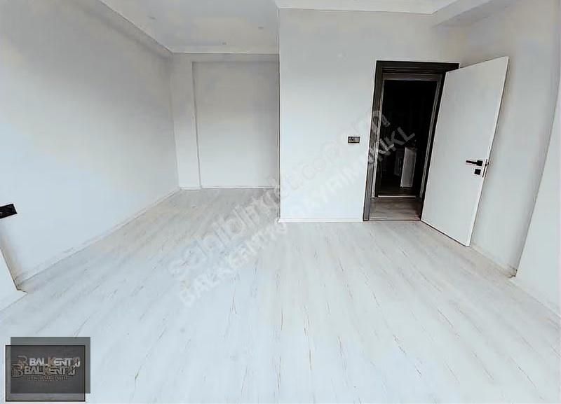 Sıfır Kiralık Cadde Üzeri Daire - Görsel 11