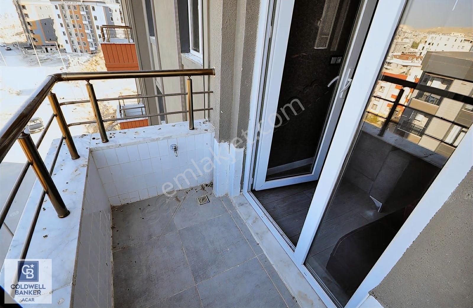 Cb Acar'dan Batıkentte Site İçerisinde Kiracılı Satılık 2+0 - Görsel 2