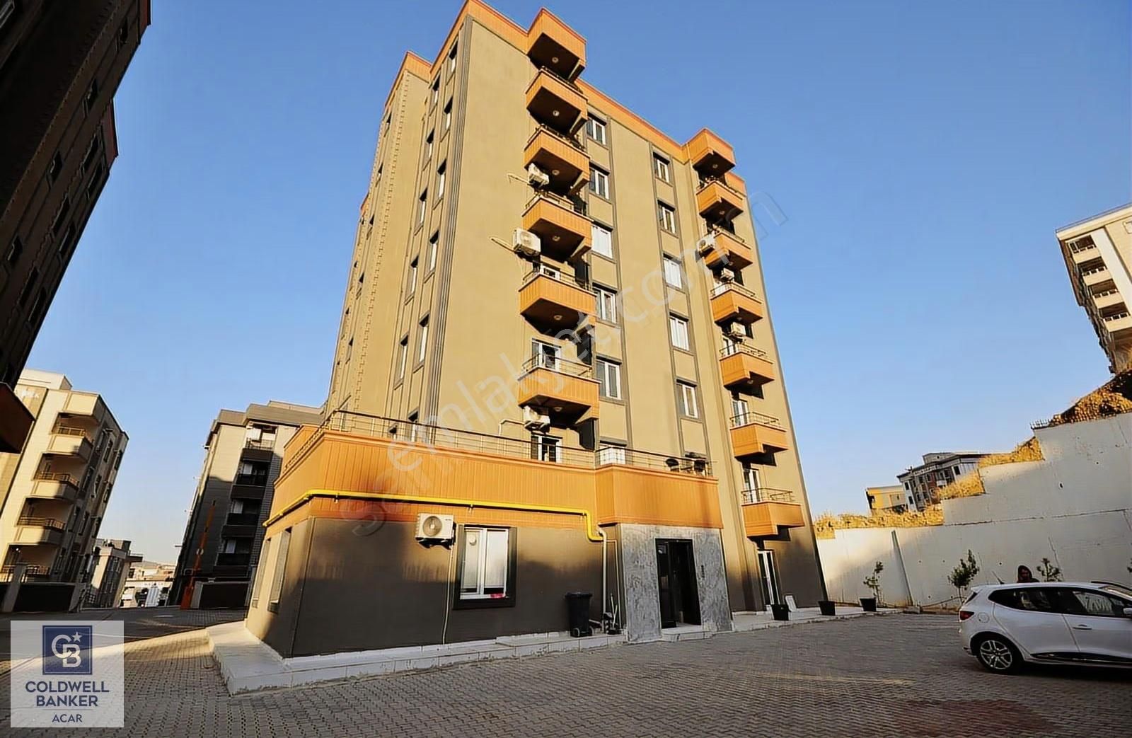 Cb Acar'dan Batıkentte Site İçerisinde Kiracılı Satılık 2+0