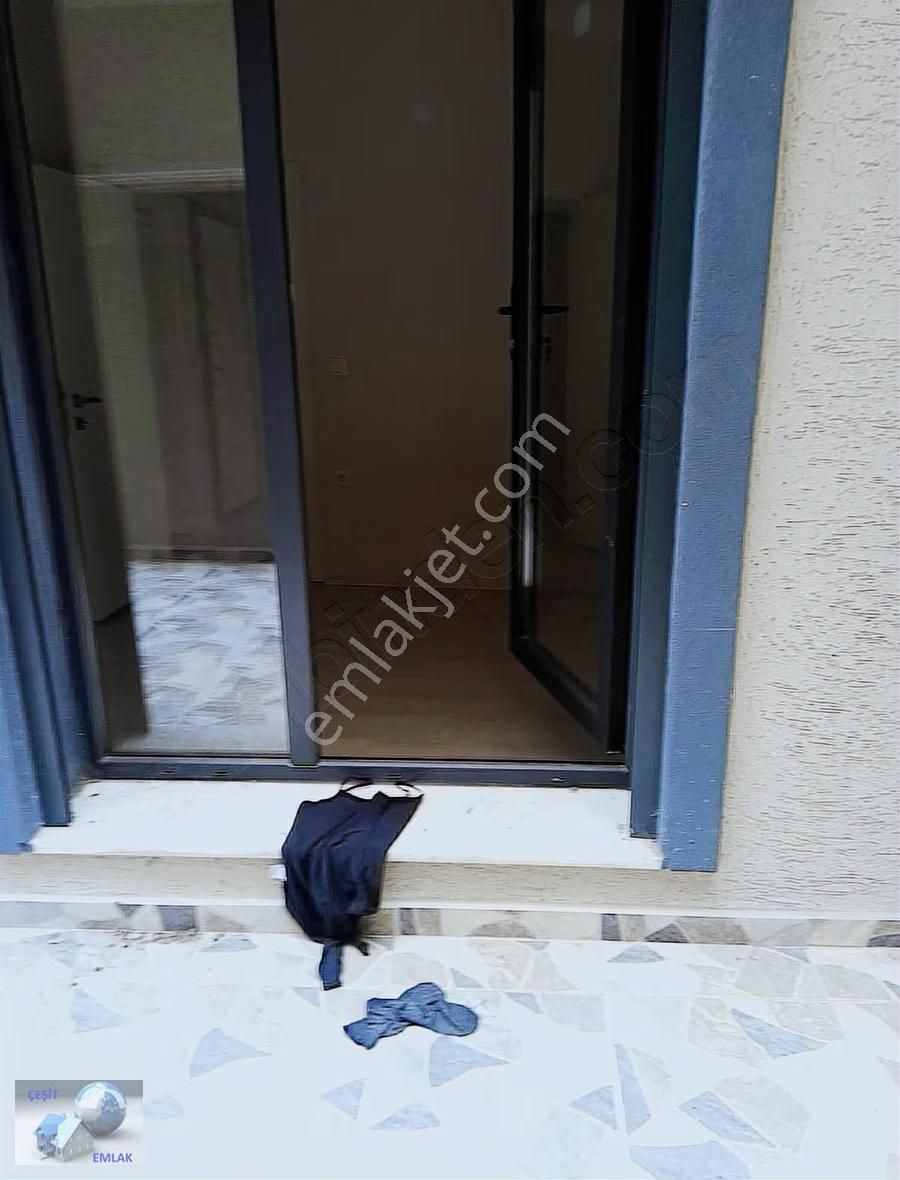 Çeşit Emlak Siyavuşpaşa Mah De 1 Yıllık Yeni Bina Da 1+1 Daire - Görsel 11