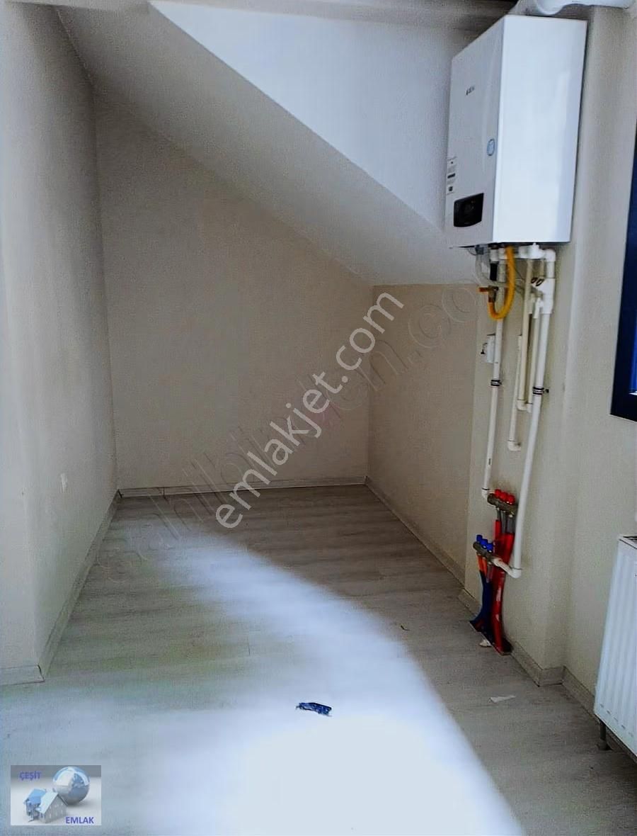 Çeşit Emlak Siyavuşpaşa Mah De 1 Yıllık Yeni Bina Da 1+1 Daire - Görsel 10