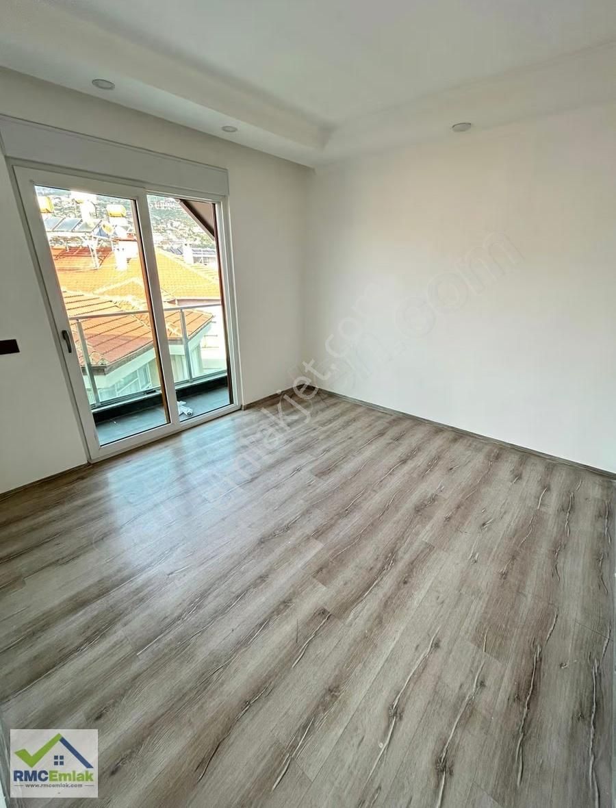 Alanya Şehir Merkezinde 2+1 Kiralık Ofis - Görsel 3