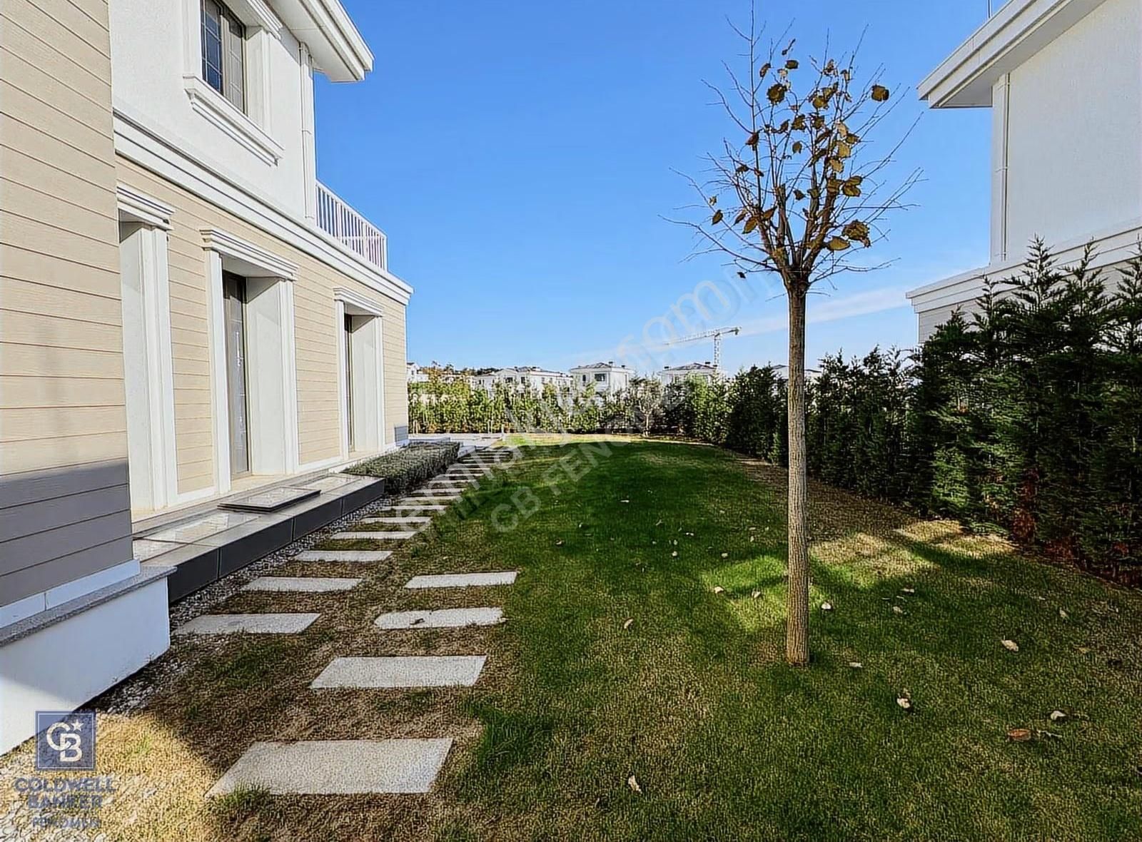 Emlak Konut Çınarköy Evleri D Tipi 6+1 Kiralık Villa - Görsel 35