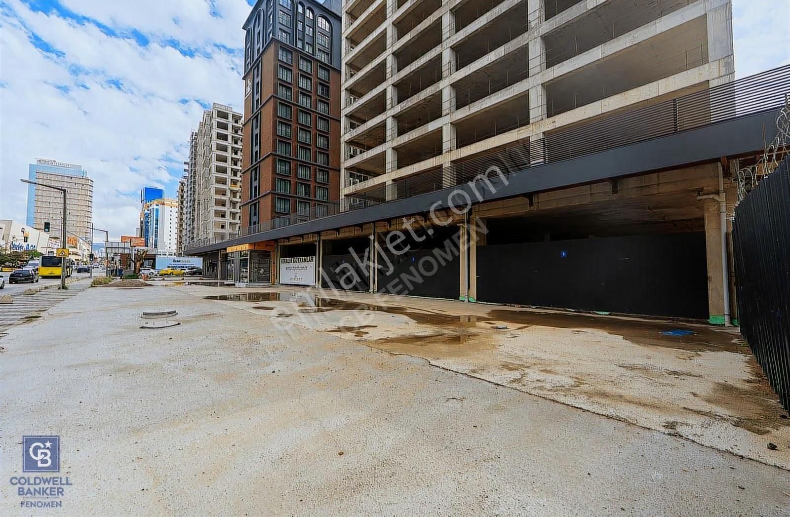 Cıtyloft 147 - Geniş Ön Kulanımlı + Depolu - Cadde Dükkanları