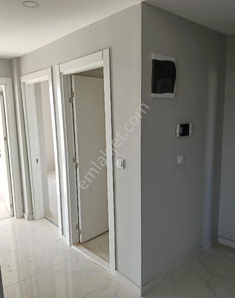 Varsak Demirel'de Sıfır 2+1 Katta Daire - Görsel 18