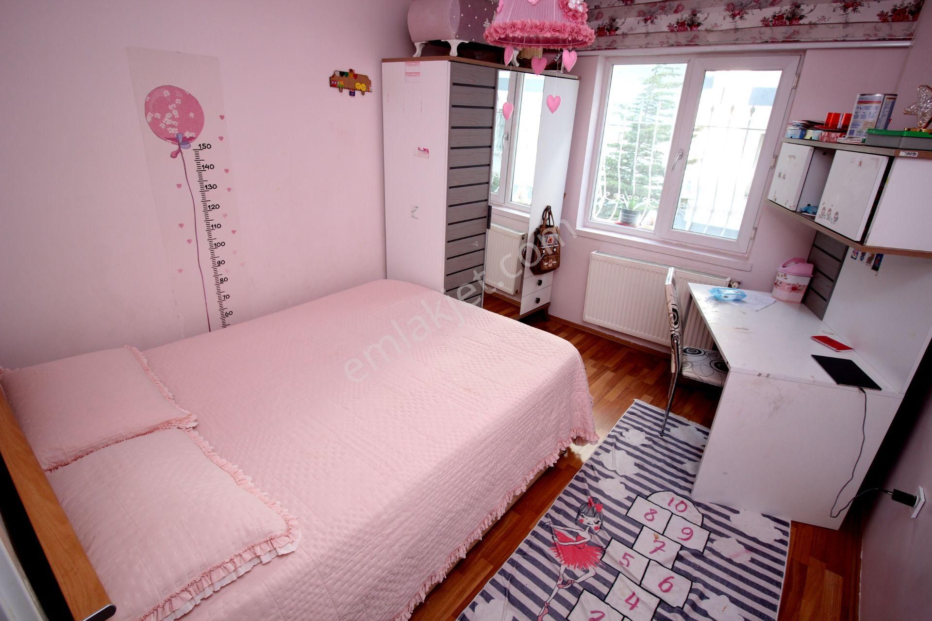 Emre Emlak'tan Mareşal Çakmak'ta Site İçi Full Yapılı 3+1 Satılık Daire - Görsel 14