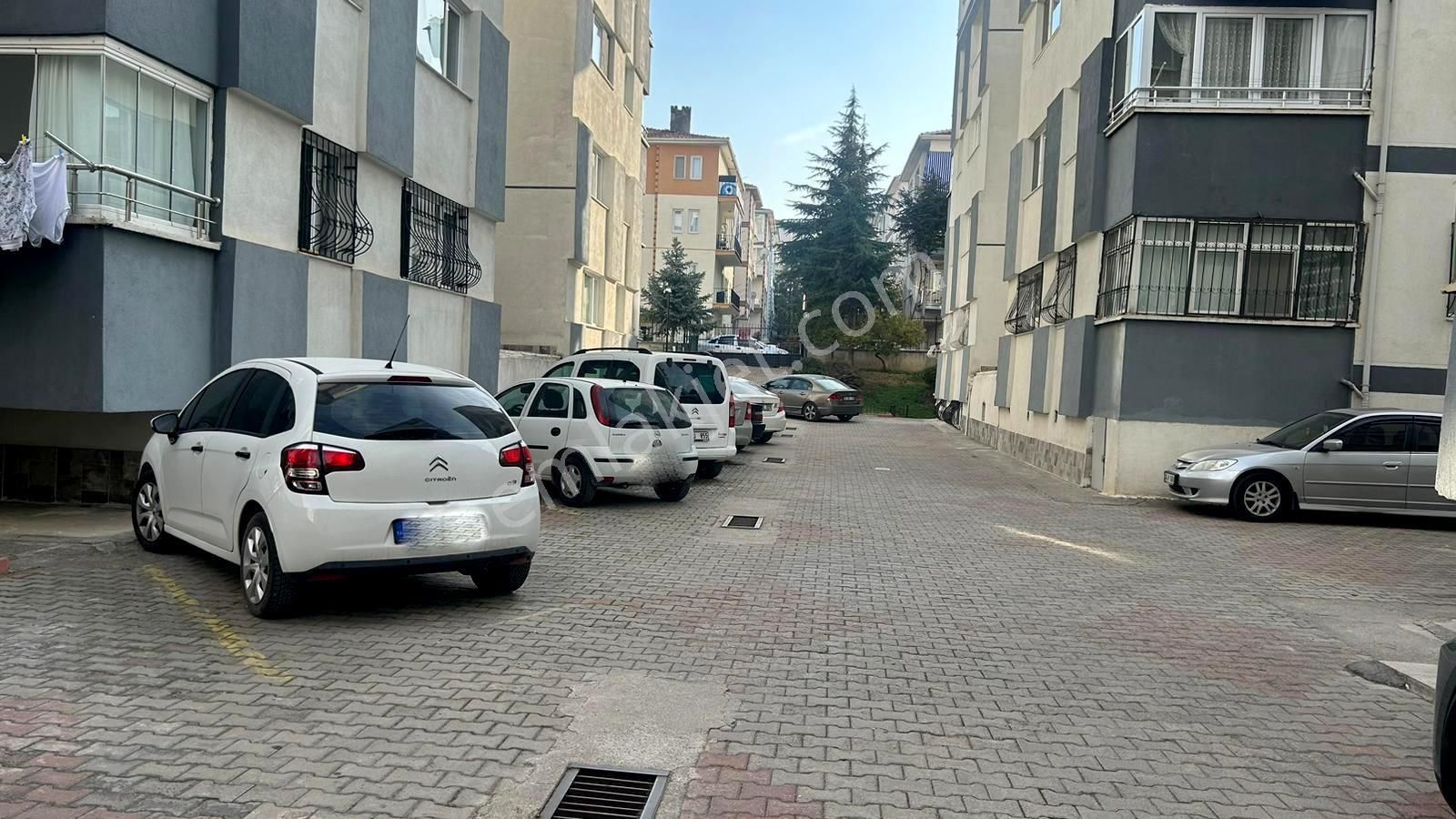 Emre Emlak'tan Mareşal Çakmak'ta Site İçi Full Yapılı 3+1 Satılık Daire - Görsel 28