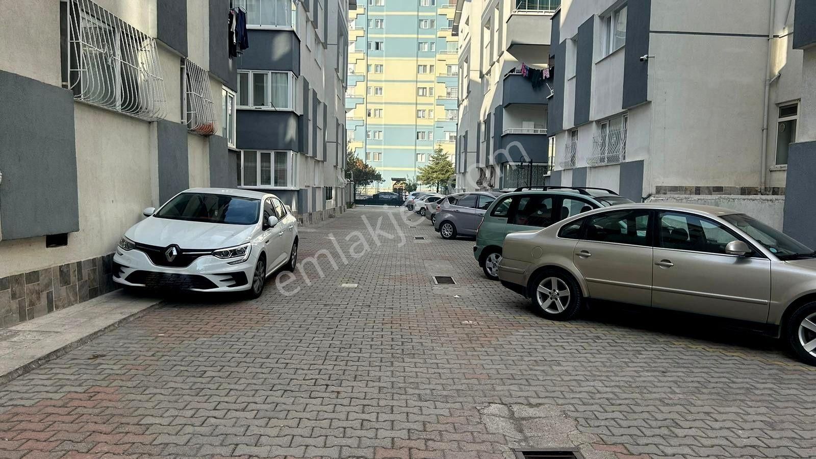 Emre Emlak'tan Mareşal Çakmak'ta Site İçi Full Yapılı 3+1 Satılık Daire - Görsel 27