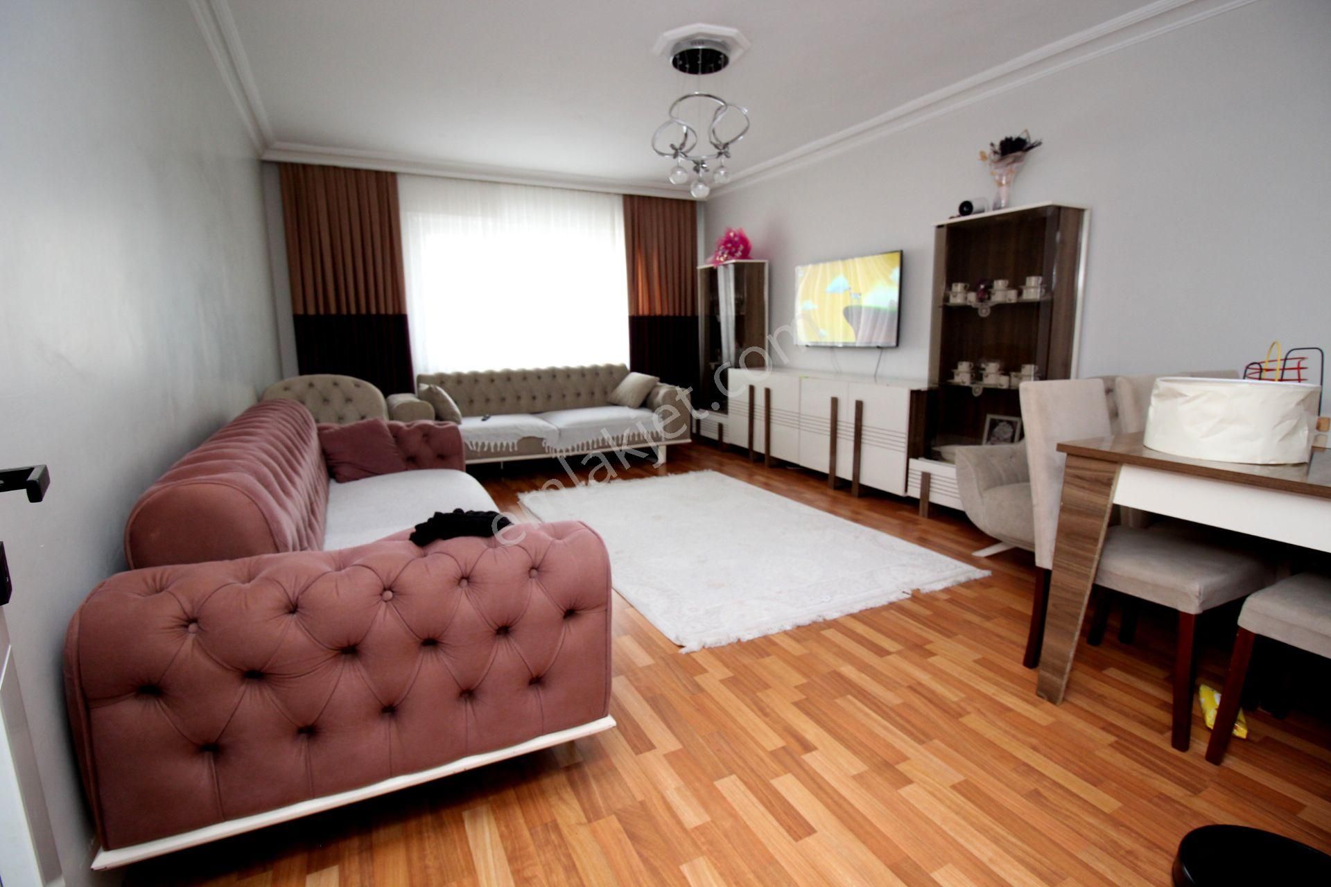 Emre Emlak'tan Mareşal Çakmak'ta Site İçi Full Yapılı 3+1 Satılık Daire - Görsel 6