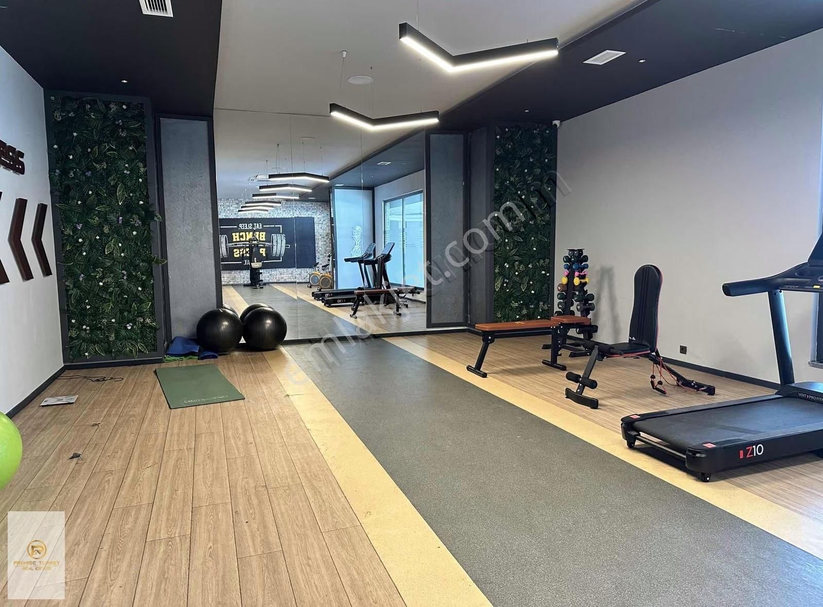 Deniz Manzaralı Full Aktiviteli Site İçinde Geniş 2+1 Dublex - Görsel 13