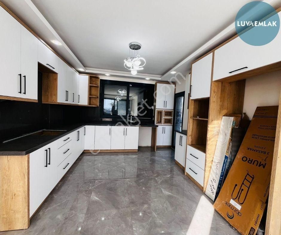 Didim Fevzipaşa'da Denize Sadece 200 Metre 4+1 Müstakil Havuzlu Villa - Görsel 8