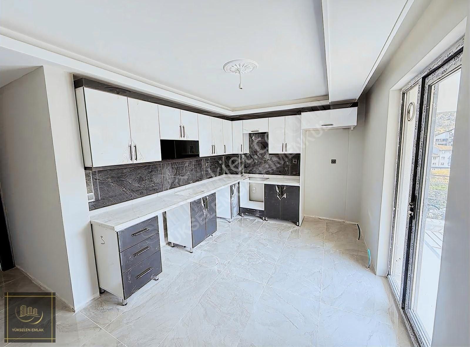 Güneşevler'de 2. Kat 3+1 Sıfır Daire - Görsel 5