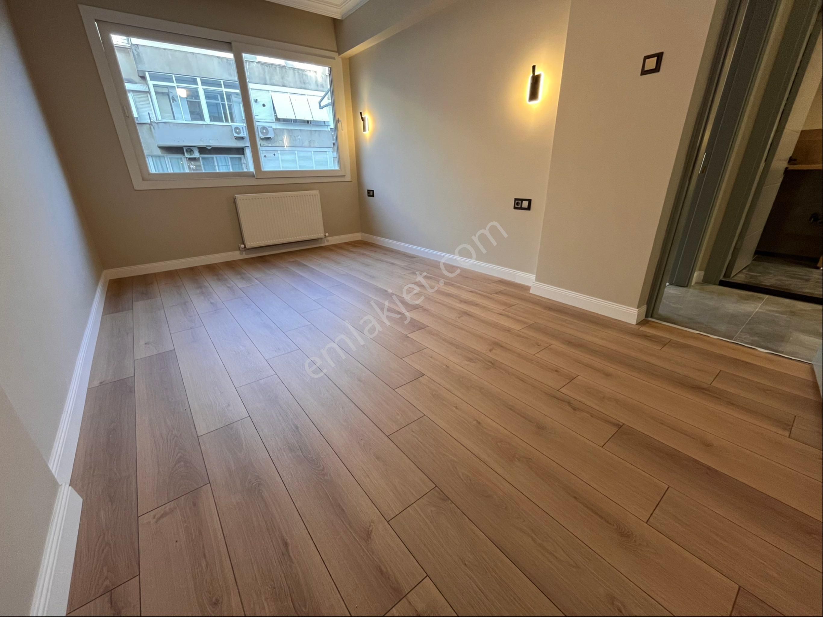 Hatay Askeri Hastane Karşısında 3+1 130m2 Lüks Dekorlu Çift Cepheli Arakat Daire - Görsel 14