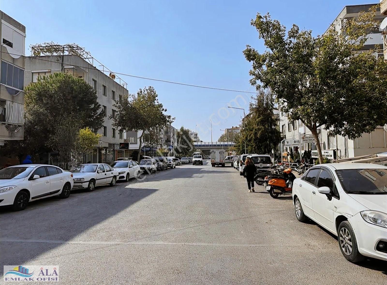 Önü Çok Açık Ferah 2+1 Satılık Daire - Görsel 2