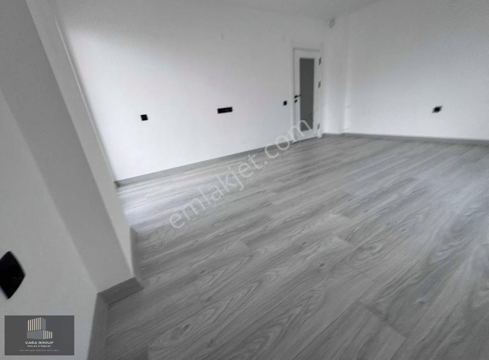 Katta Geniş Ayrı Mutfak Ayrı Wc Banyo Asansörlü Sıfır Daire - Görsel 7