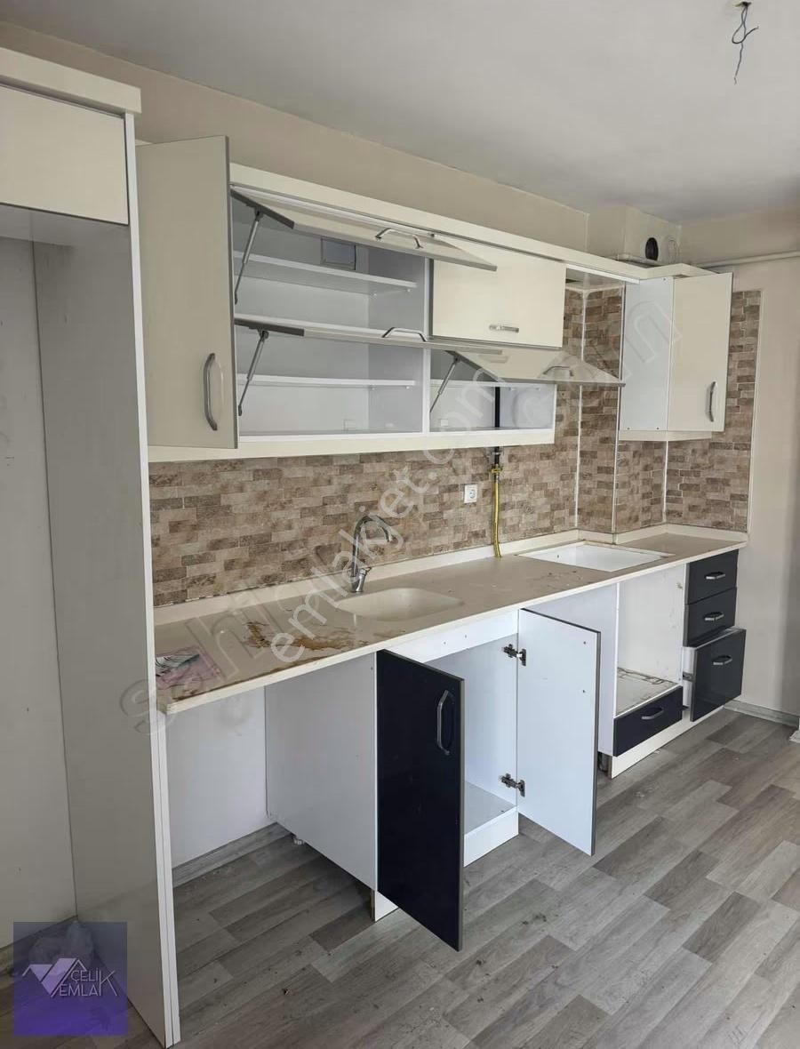 Çelik Emlak'tan Satılık 2+1 Daire - Görsel 9