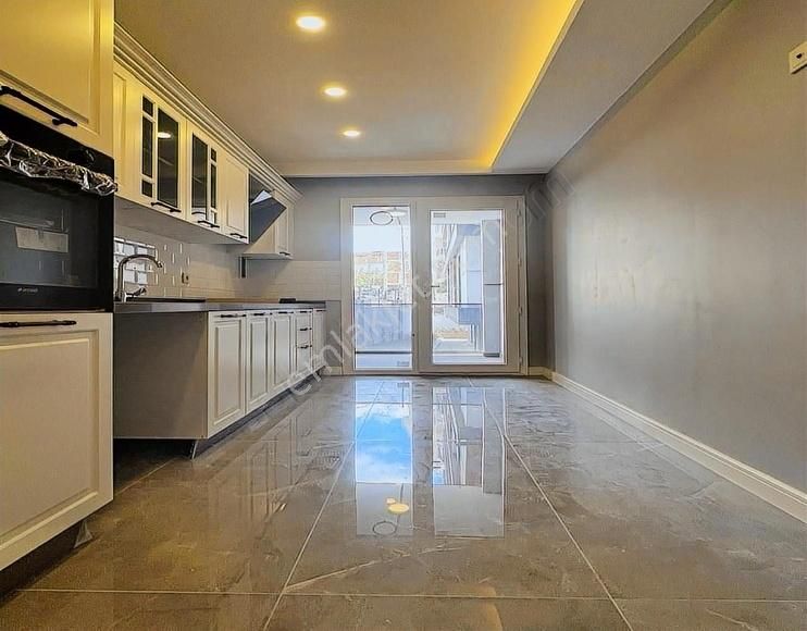 Lüx Site İçerisinde Fırsat Daire - Görsel 11